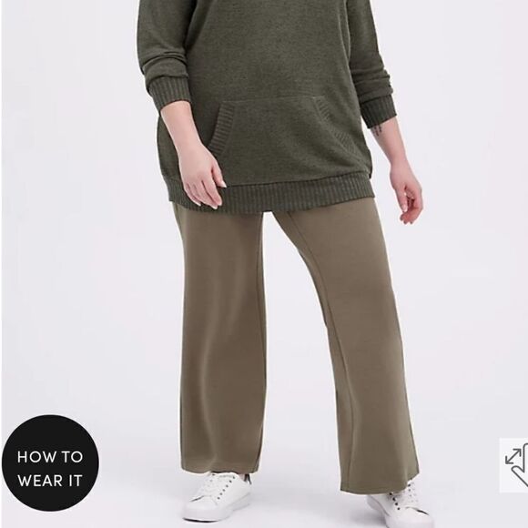 Torrid flare Pant ultra soft fleece olive size 2 / 2X / 18-20 - Picture 1 of 6